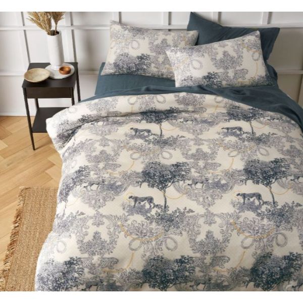 V107-5096134-200732-00 Matteo Printed Microfibre 3 Piece Comforter Set by The Big Sleep King - Image 1