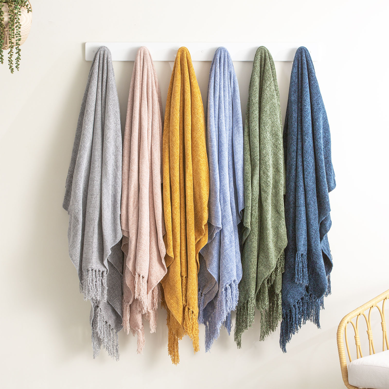 V107-SH323405-196294-00 Newland Polyester Chenille Greenlake Throw by Renee Taylor - Image 1