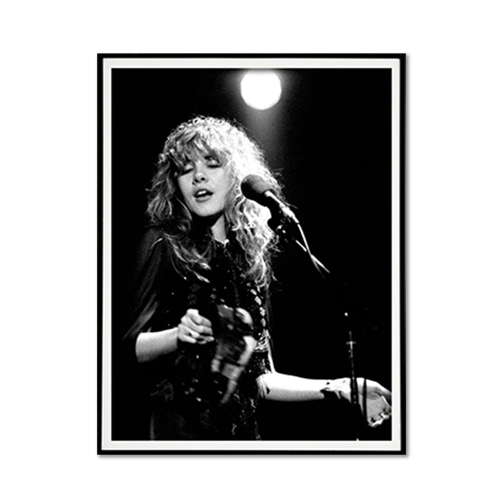 V207-2252-001-183729-00 Wall Art 30cmx40cm Young Stevie Nicks in Concert Poster, Black Frame Canvas - Image 1