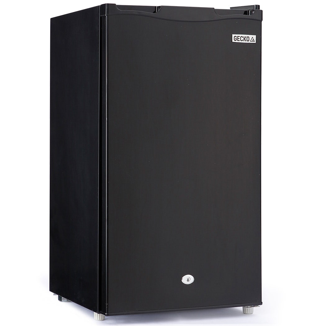 V219-CAPFCHGEKA10B-202506041616-00 GECKO 95L Portable Upright Fridge and Freezer, 12V/24V for Camping, Caravans, Black - Image 1