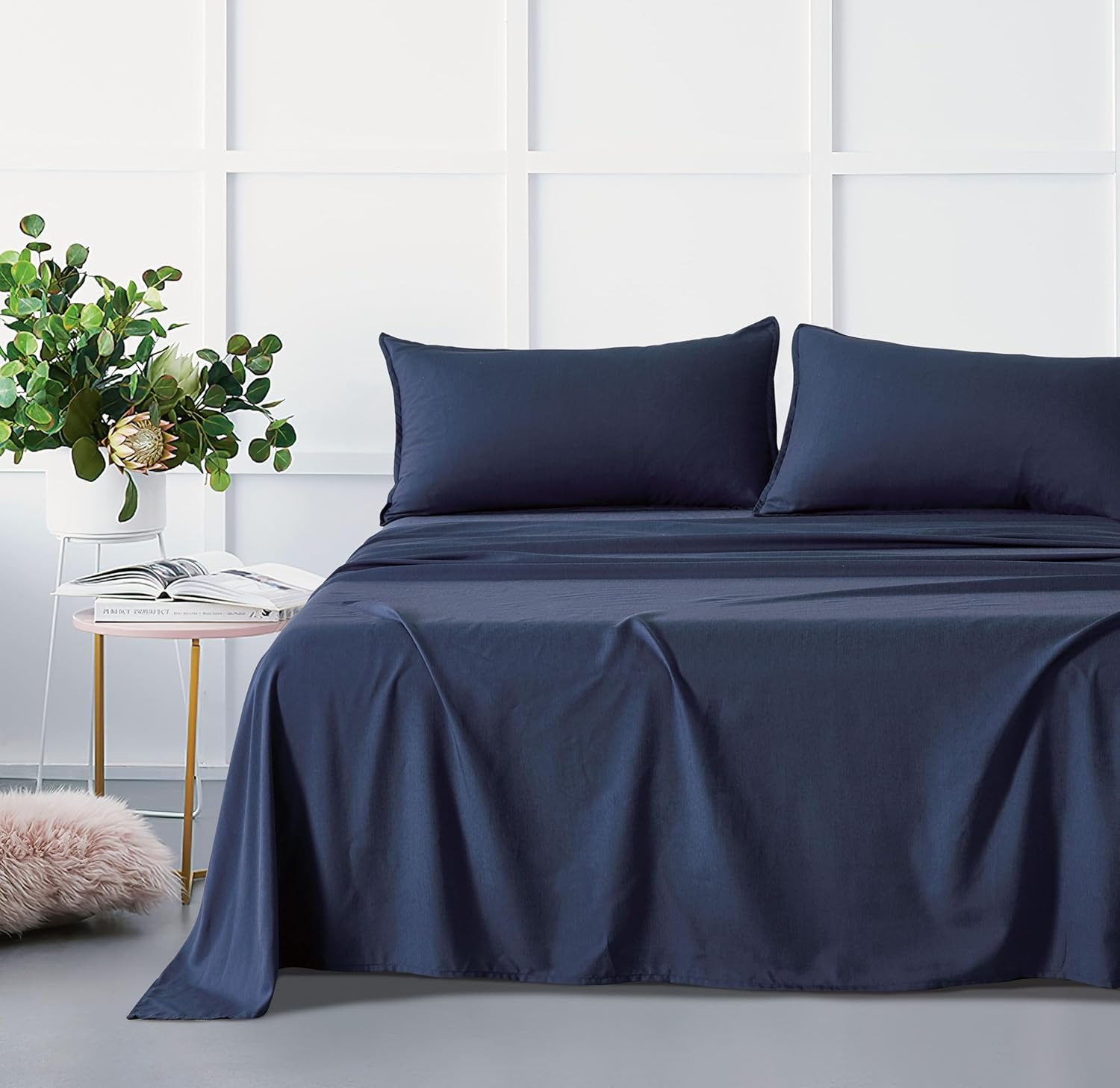 V439-CSSTBAMPOLYNAVY-210912-00 Bamboo Microfibre Sheet Set - Navy - Queen - Image 1