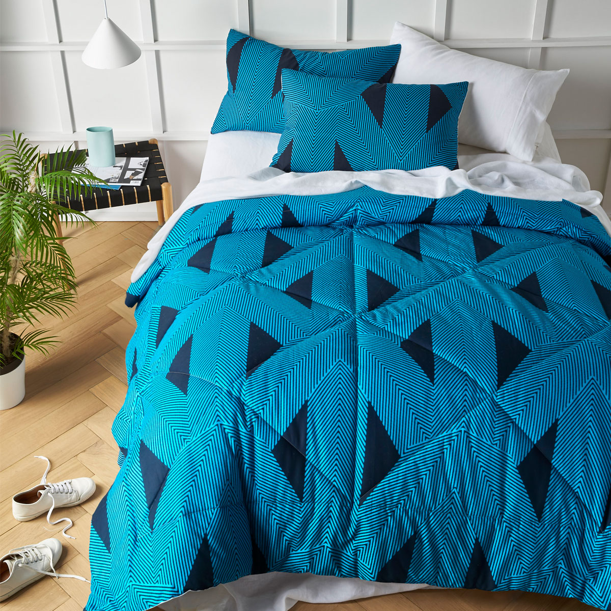 V442-HIN-COMFORTER-ASTER-BLUE-KI-83242-00 Accessorize Aster Washed Cotton Comforter Set King - Image 1