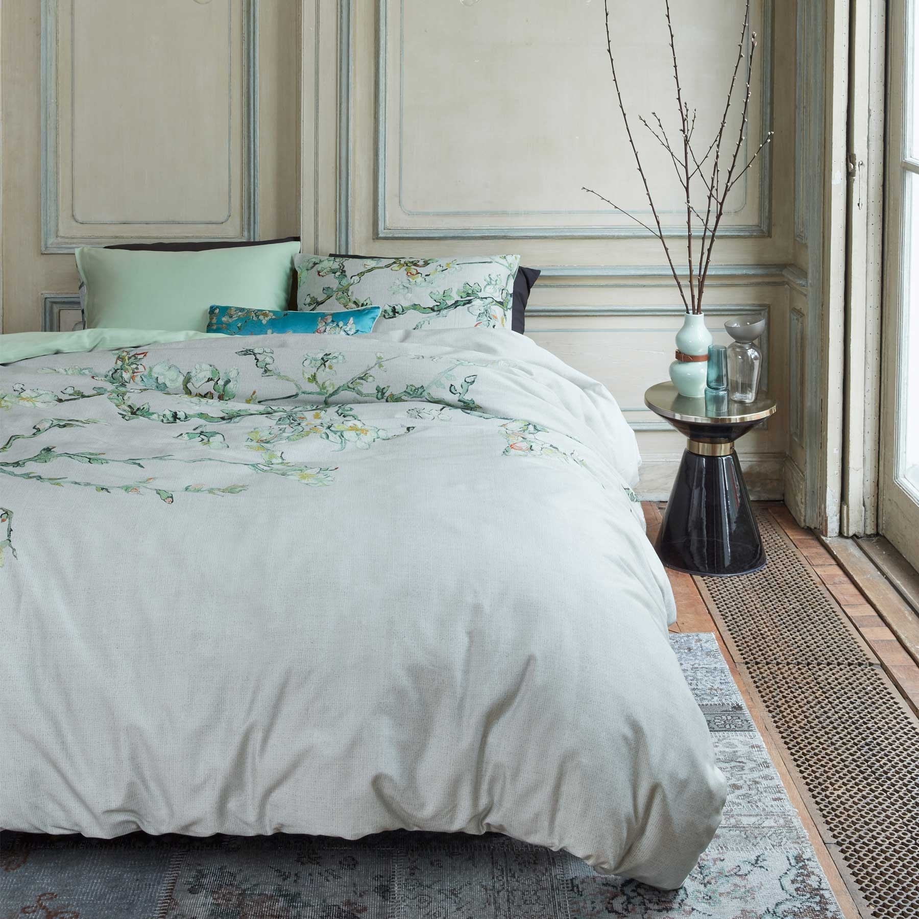 V442-HIN-QUILTCS-BLOSSOM-GREY-KI-82279-00 Bedding House Blossom Grey Quilt Cover Set King - Image 1