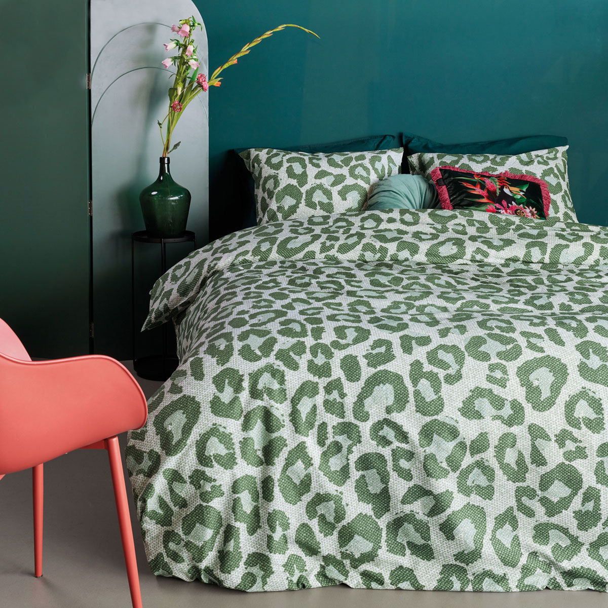 V442-HIN-QUILTCS-FABRICE-GREEN-QS-83200-00 Bedding House Fabrice Green Cotton Quilt Cover Set Queen - Image 1