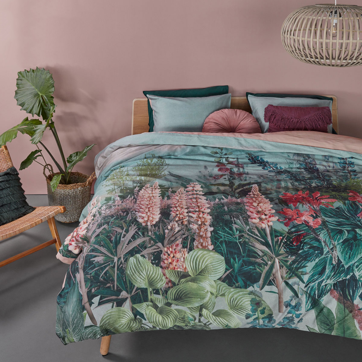 V442-HIN-QUILTCS-LUPINE-GREEN-QS-83152-00 Bedding House Lupine Green Cotton Sateen Quilt Cover Set Queen - Image 1