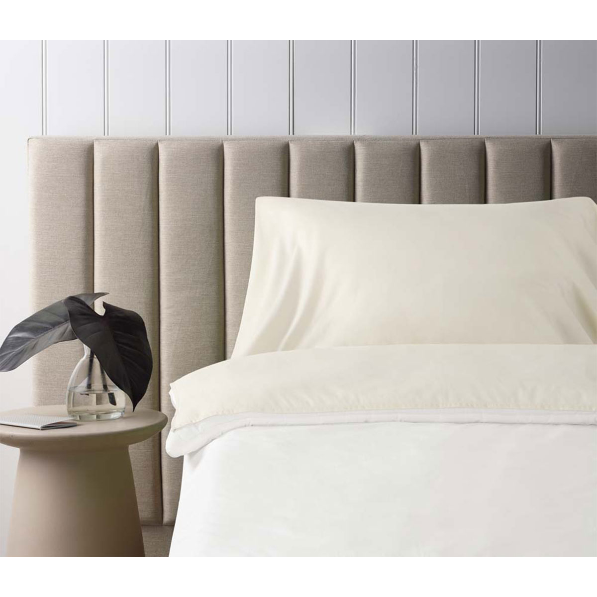 V442-HIN-SHEETPROTECTOR-POLYCOTTON-STONE-RE-83391-00 Accessorize Self Tanning Polyester Cotton Sheet Protector 145cm x 220cm Stone - Image 1