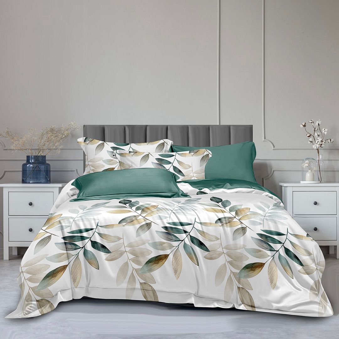 V493-MQ-469-88066-00 Autumn Queen Size Quilt/Duvet Cover Set - Image 1