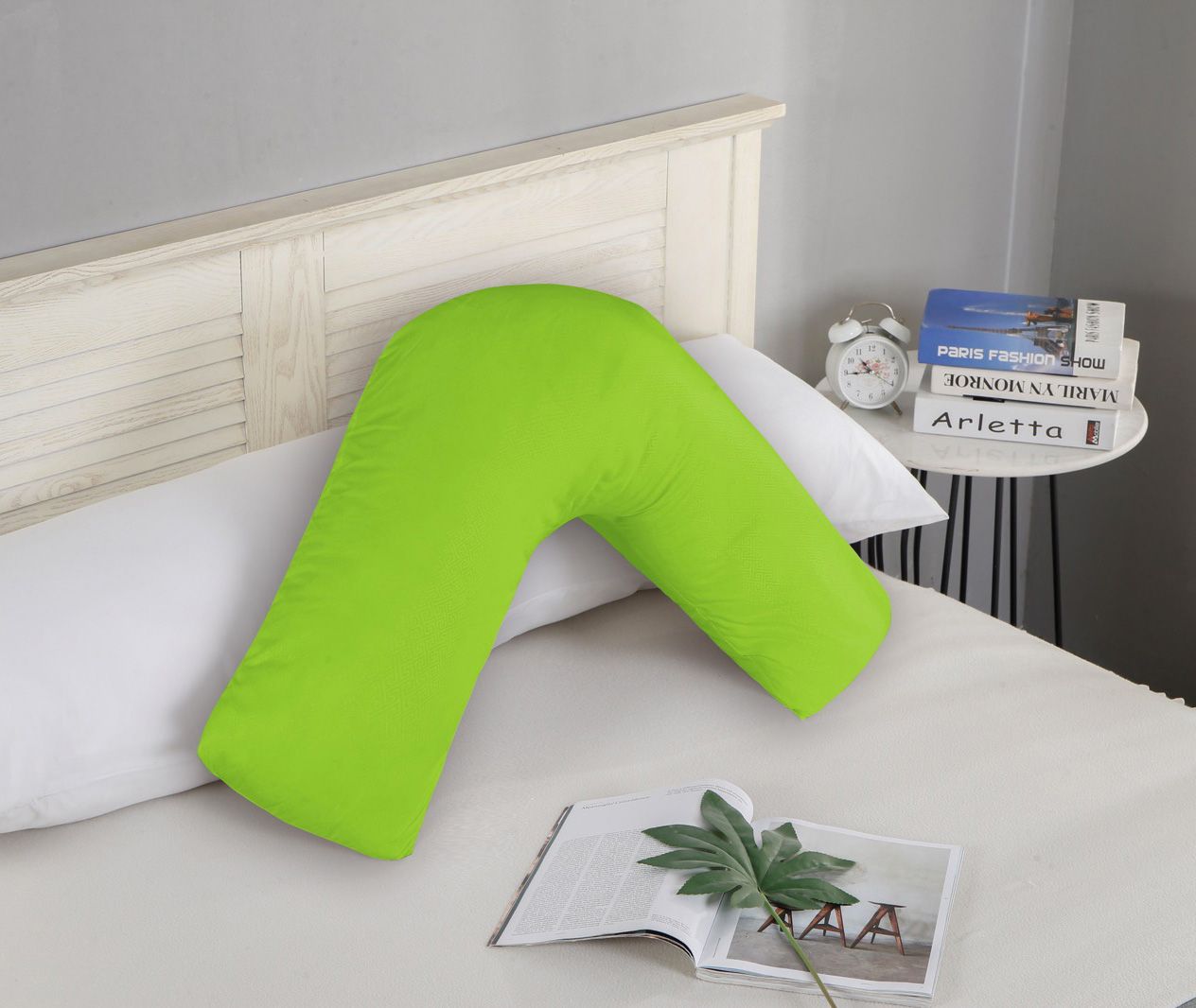 V493-VP-08-88616-00 1000TC Premium Ultra Soft V SHAPE Pillowcase - Green - Image 1