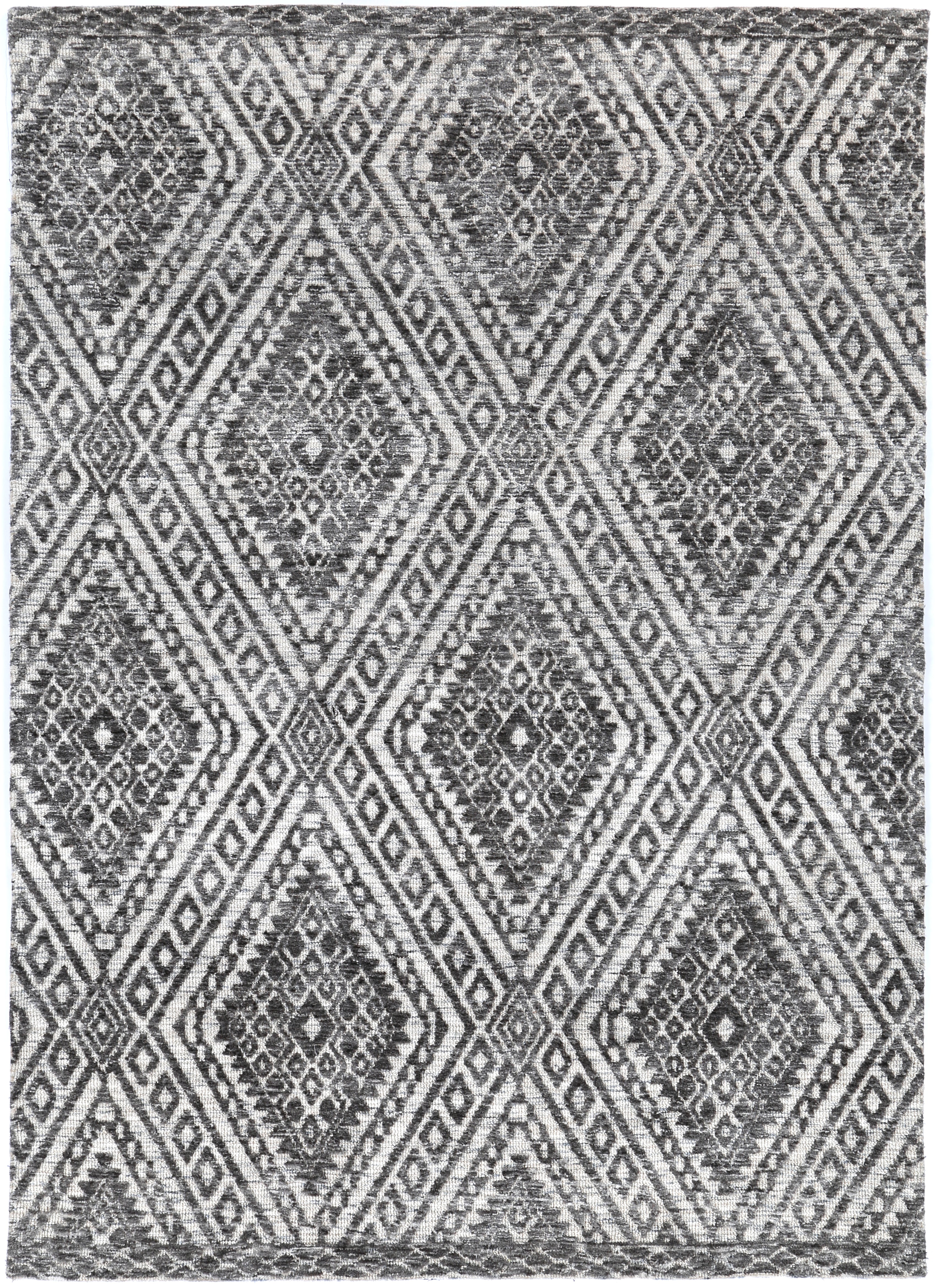 V516-AMRI24005CBEI-140529-00 Amritsar AMRI05 Charcoal & Beige 240X330 - Image 1