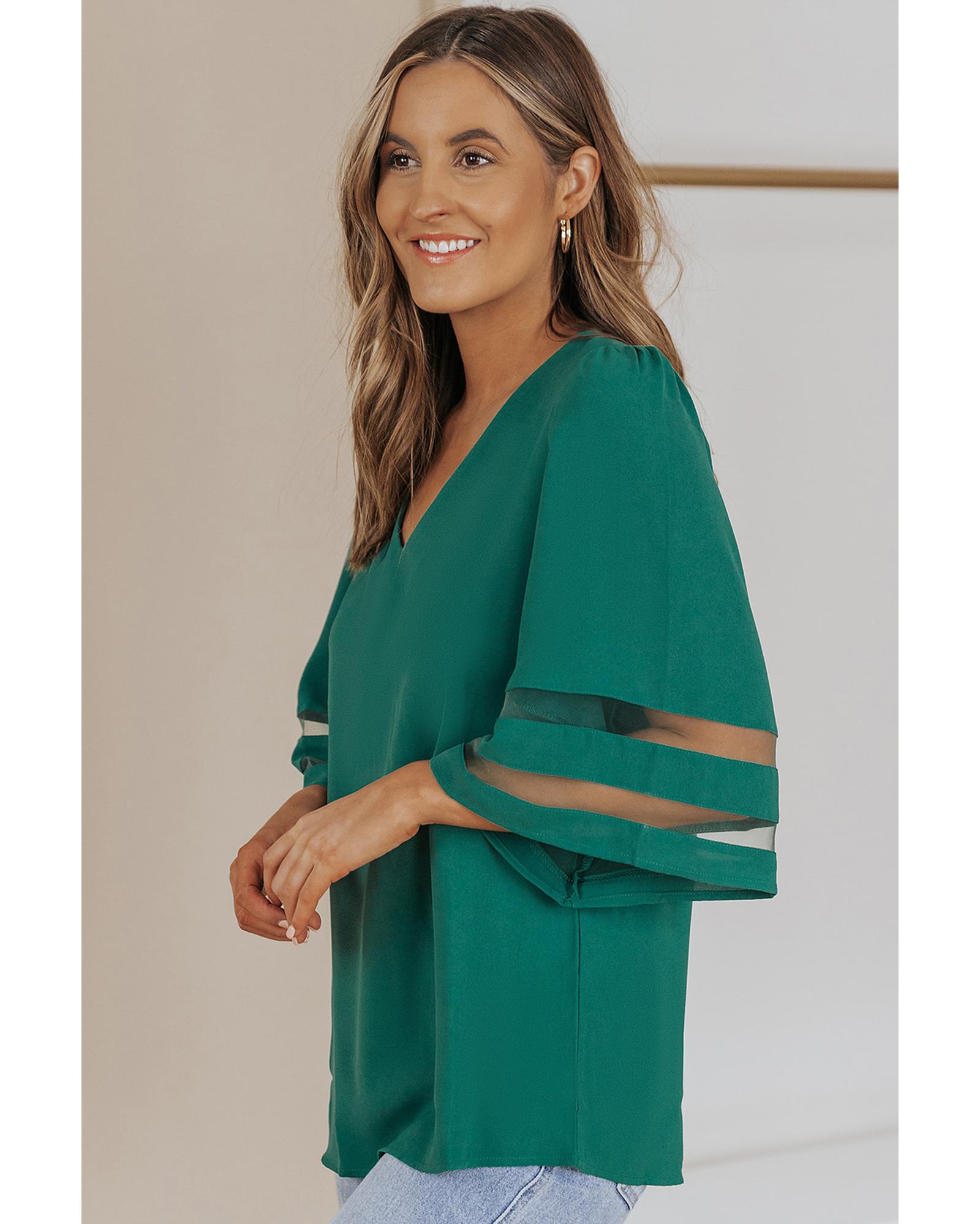 V539-AZEXDC251204-609-L-202508270540-00 Azura Exchange Flare Sleeve V Neck Loose Blouse - L - Image 1