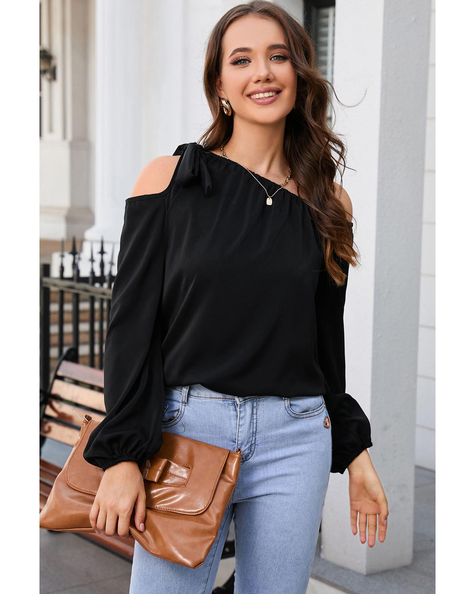 V539-AZEXDC25121659-2-L-202508260240-00 Azura Exchange Asymmetric Off Shoulder Blouse - L - Image 1