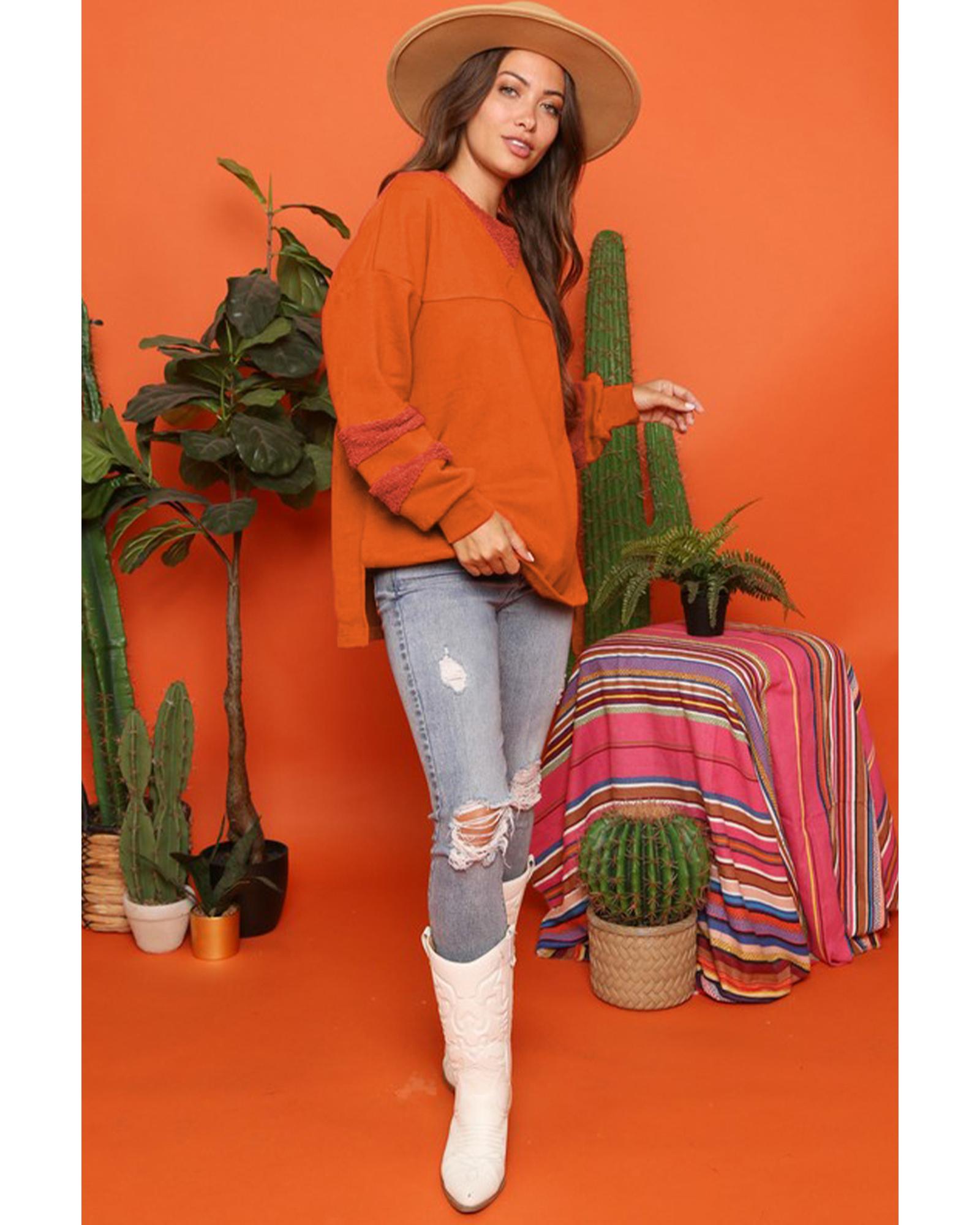V539-AZEXDC25124221-P1014-M-202508270915-00 Carrot Fleece Patchwork Side Slits High Low Sweatshirt - M - Image 1