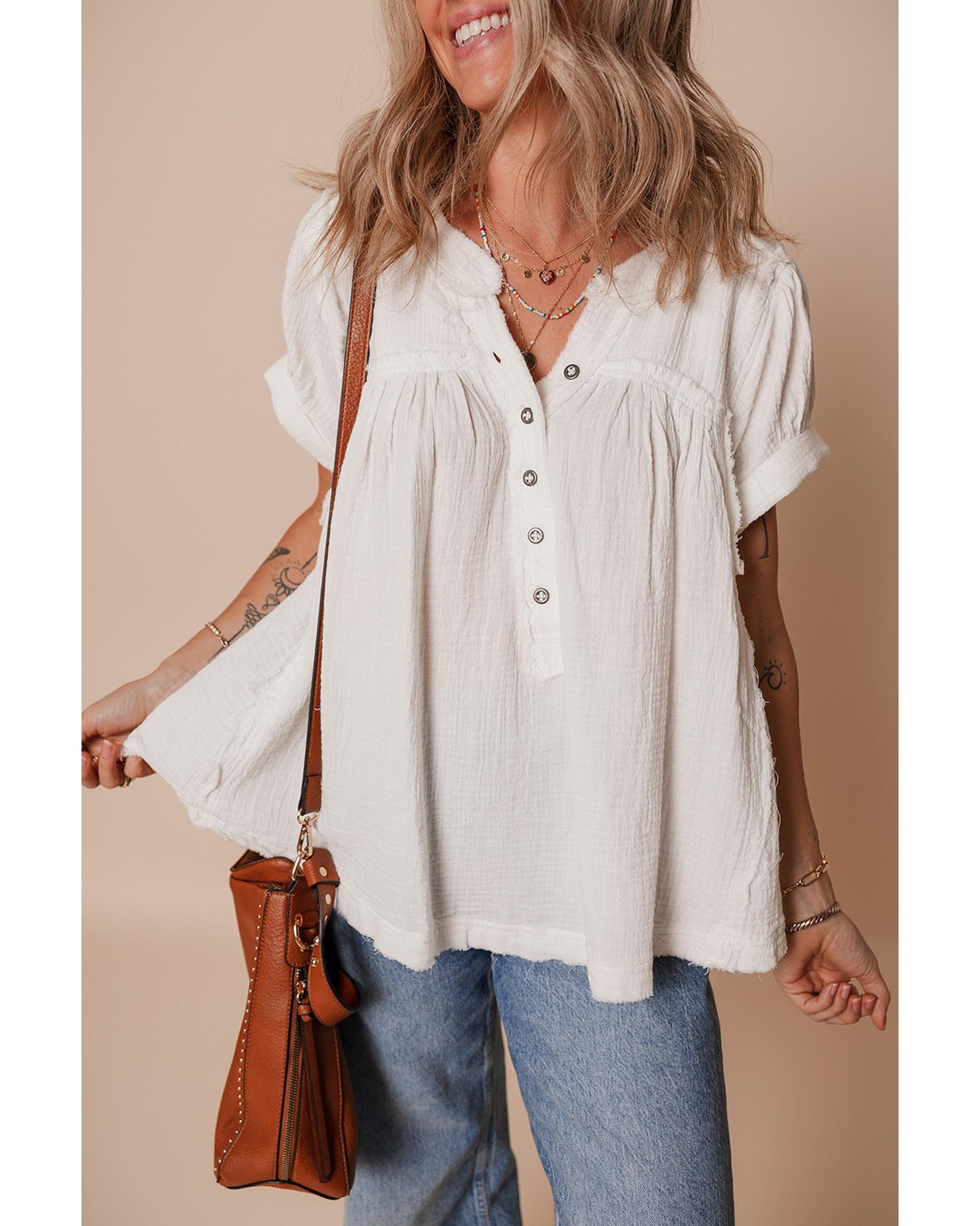 V539-AZEXDC25130421-P1-S-202506121330-00 White Textured Short Sleeve Buttons Frayed Blouse - S - Image 1