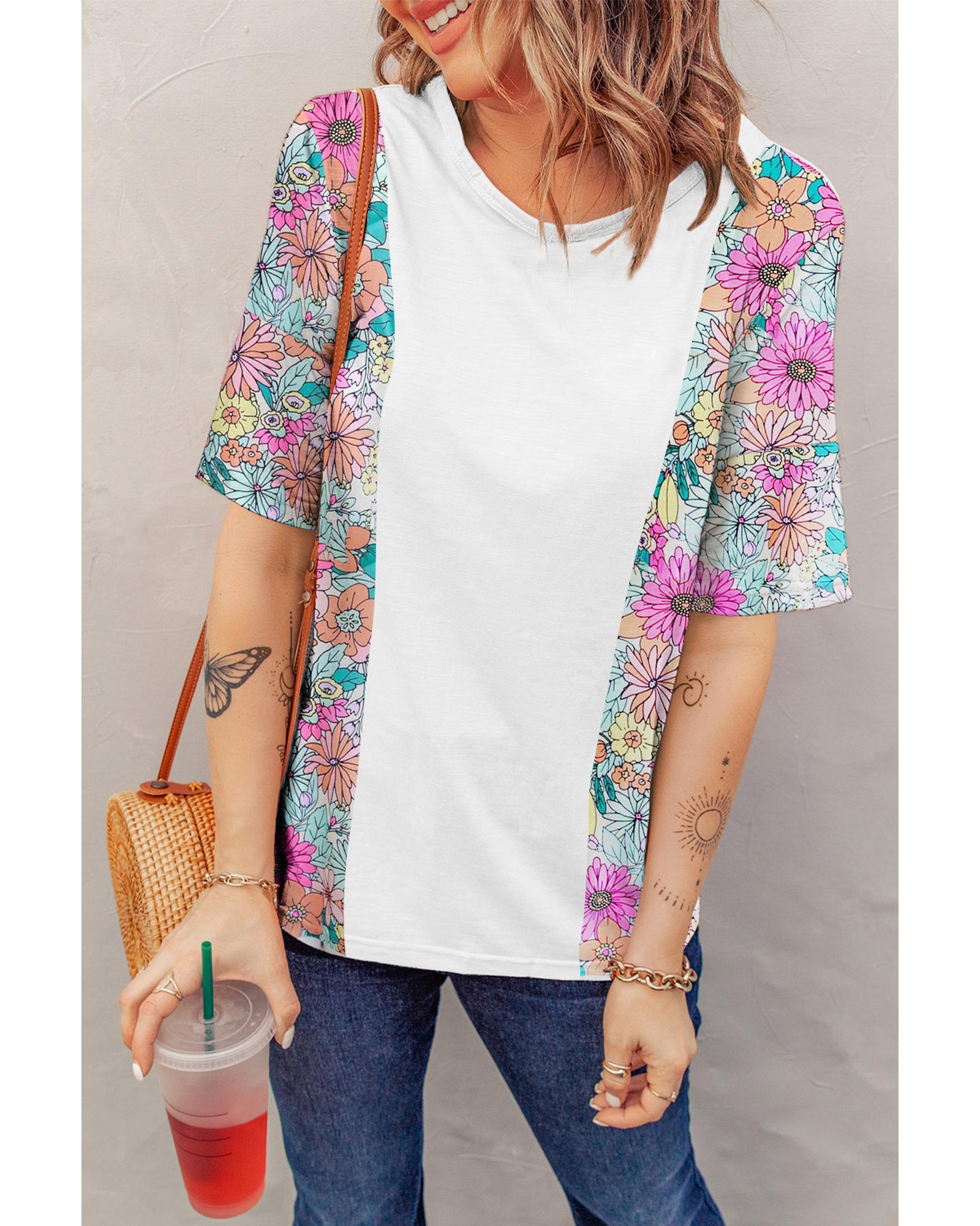 V539-AZEXDC25220804-1-S-162525-00 Azura Exchange Patchwork Floral Print Short Sleeve Top - S - Image 1