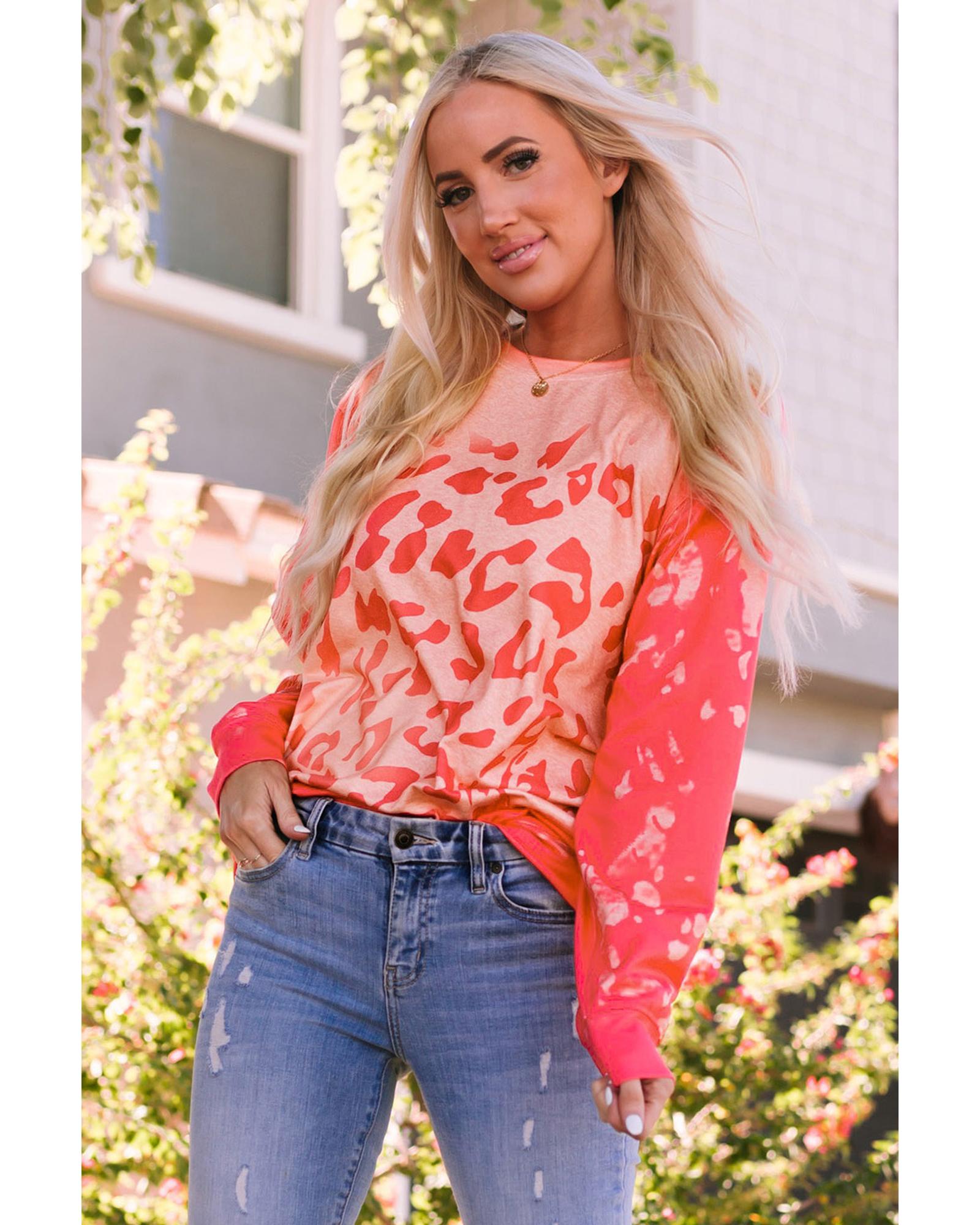 V539-AZEXDC25312396-10-S-202508261955-00 Azura Exchange Cheetah Print Sweatshirt - S - Image 1