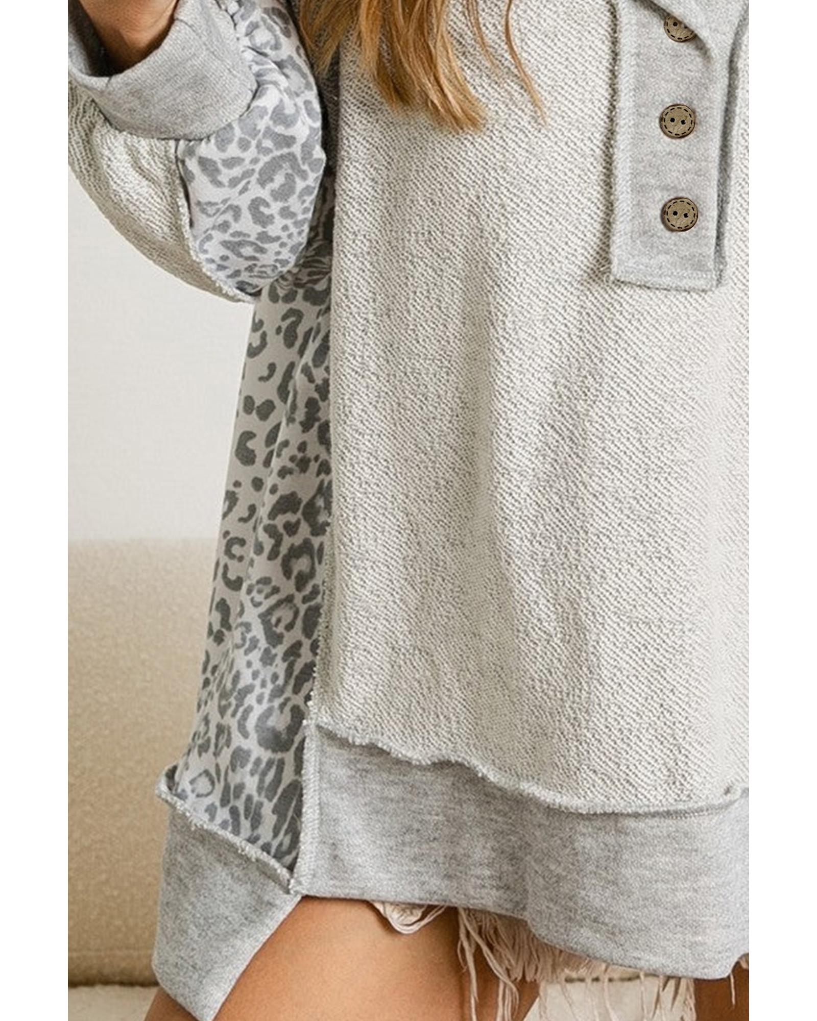 V539-AZEXDC25314635-11-M-202508281915-00 Gray Leopard Patchwork Exposed Seam Buttoned Neck Sweatshirt - M - Image 1