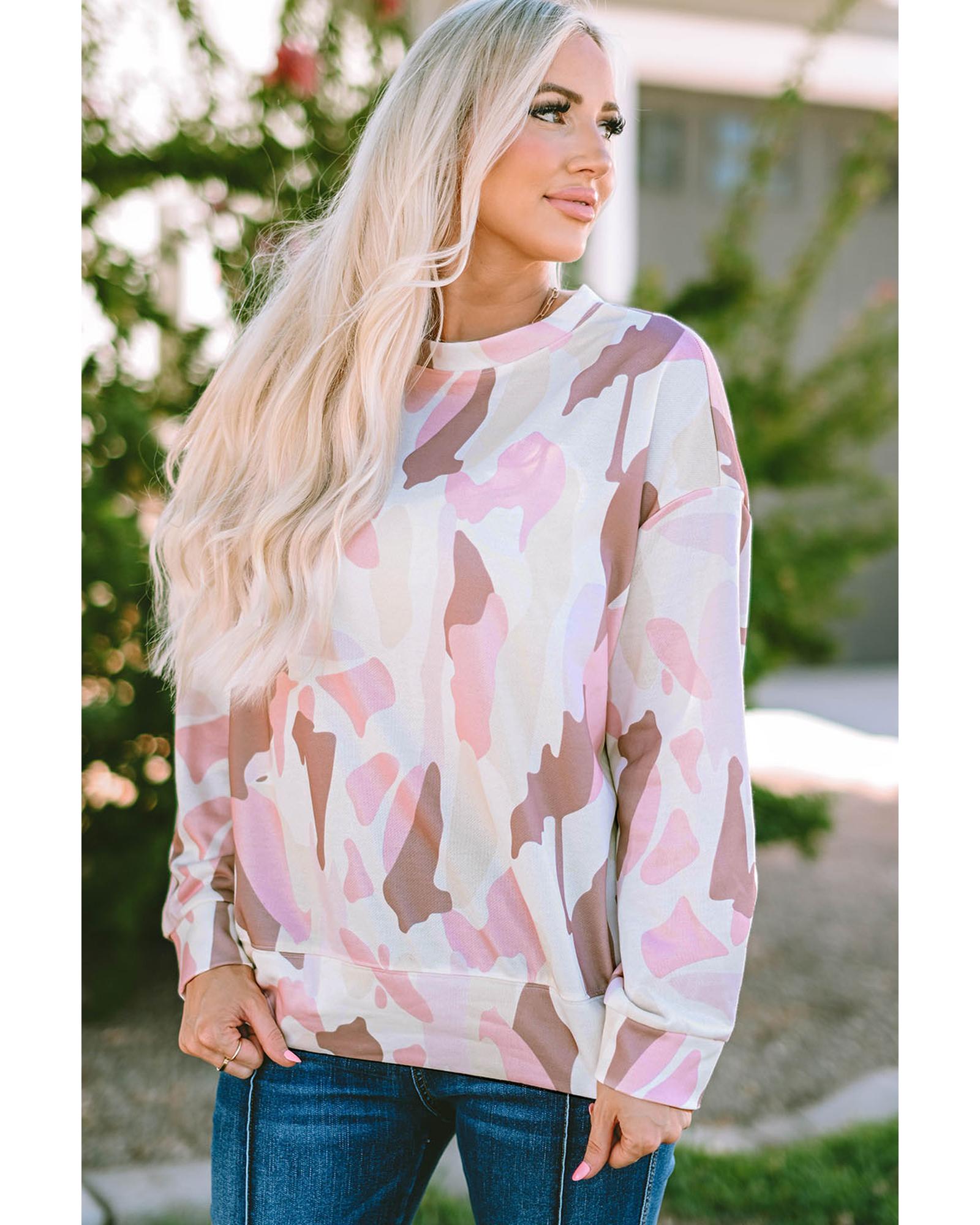 V539-AZEXDC25314717-10-S-202508261315-00 Azura Exchange Relaxed Geometric Print Crewneck Sweatshirt - S - Image 1