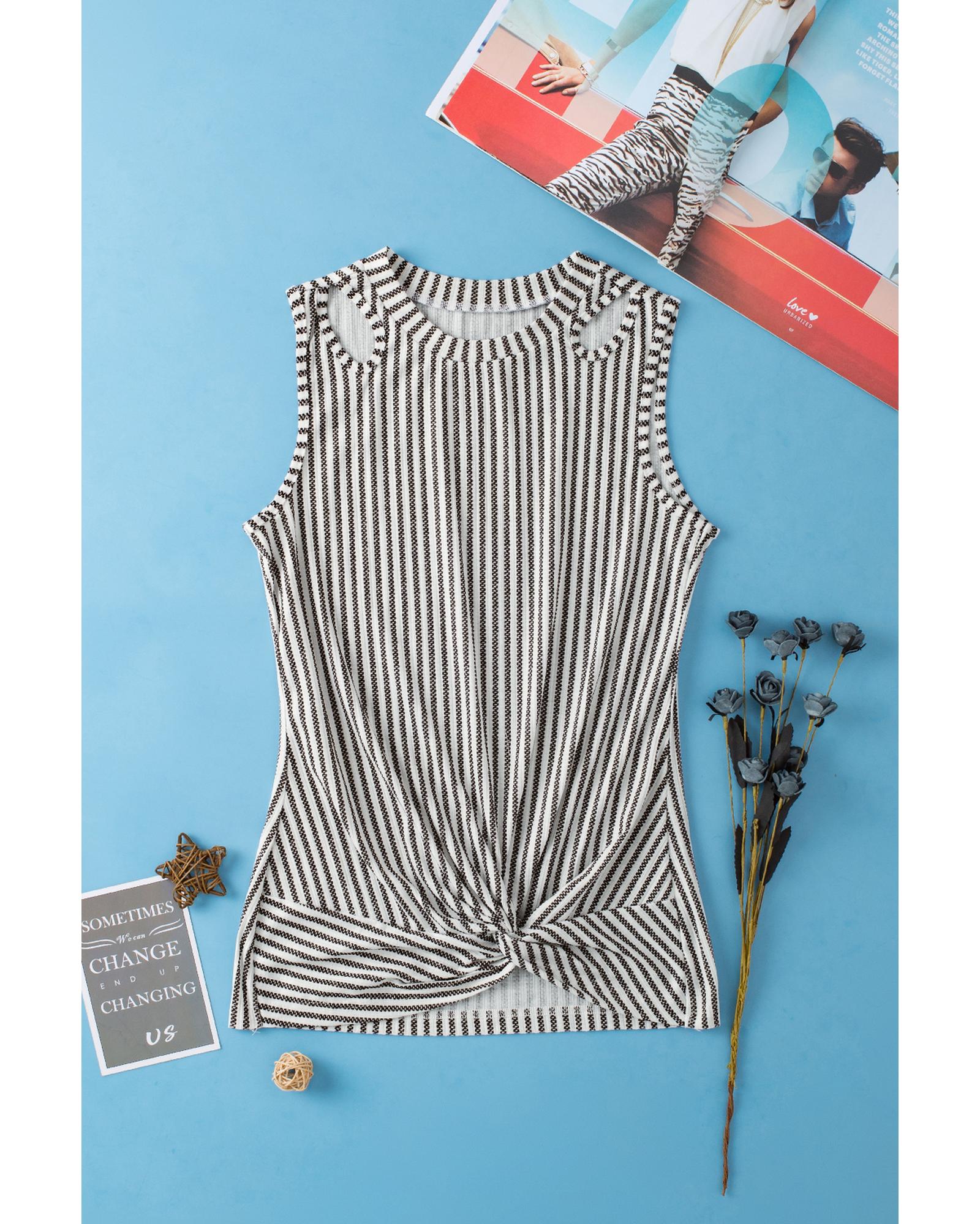 V539-AZEXDC25611933-P11-L-202508282110-00 Gray Striped Cutout Twist Front Tank Top - L - Image 1