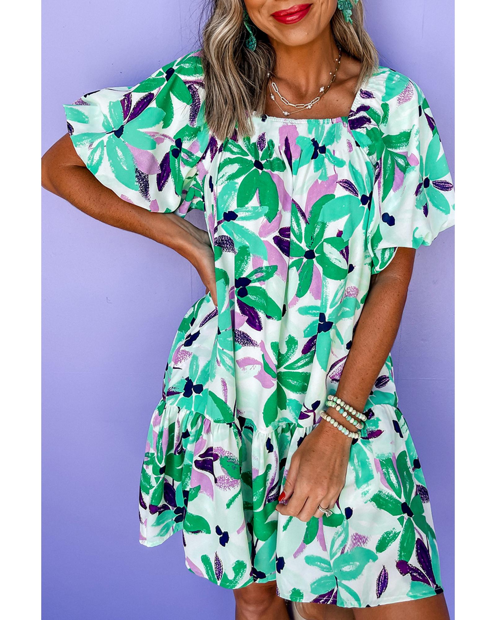 V539-AZEXDC6124006-P920-XL-202508301520-00 Green Floral Print Shirred Square Neck Loose Fit Mini Dress - XL - Image 1