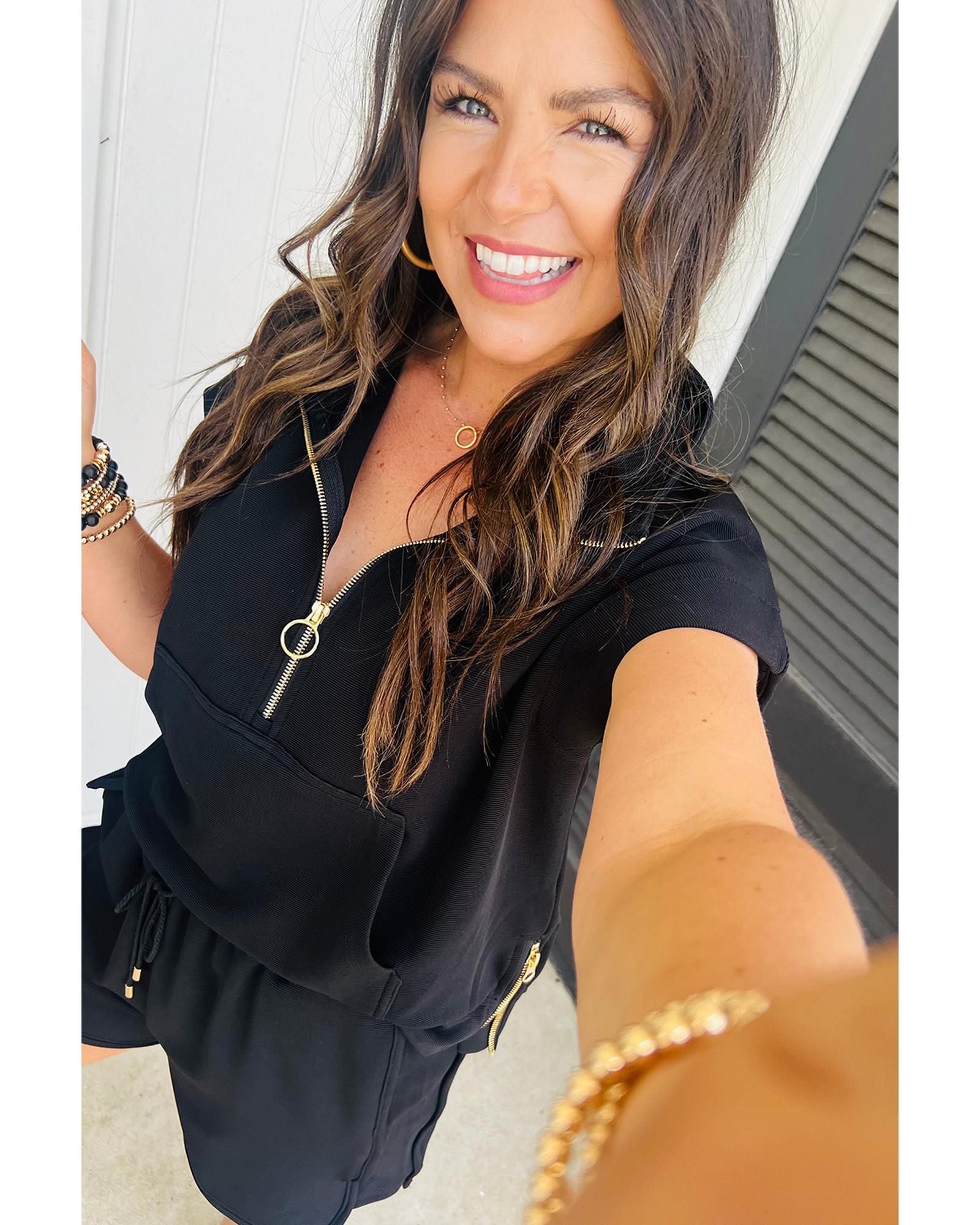 V539-AZEXDC626748-P2-L-202508290115-00 Black Textured Half Zip Kangaroo Pocket Top Drawstring Shorts Set - L - Image 1