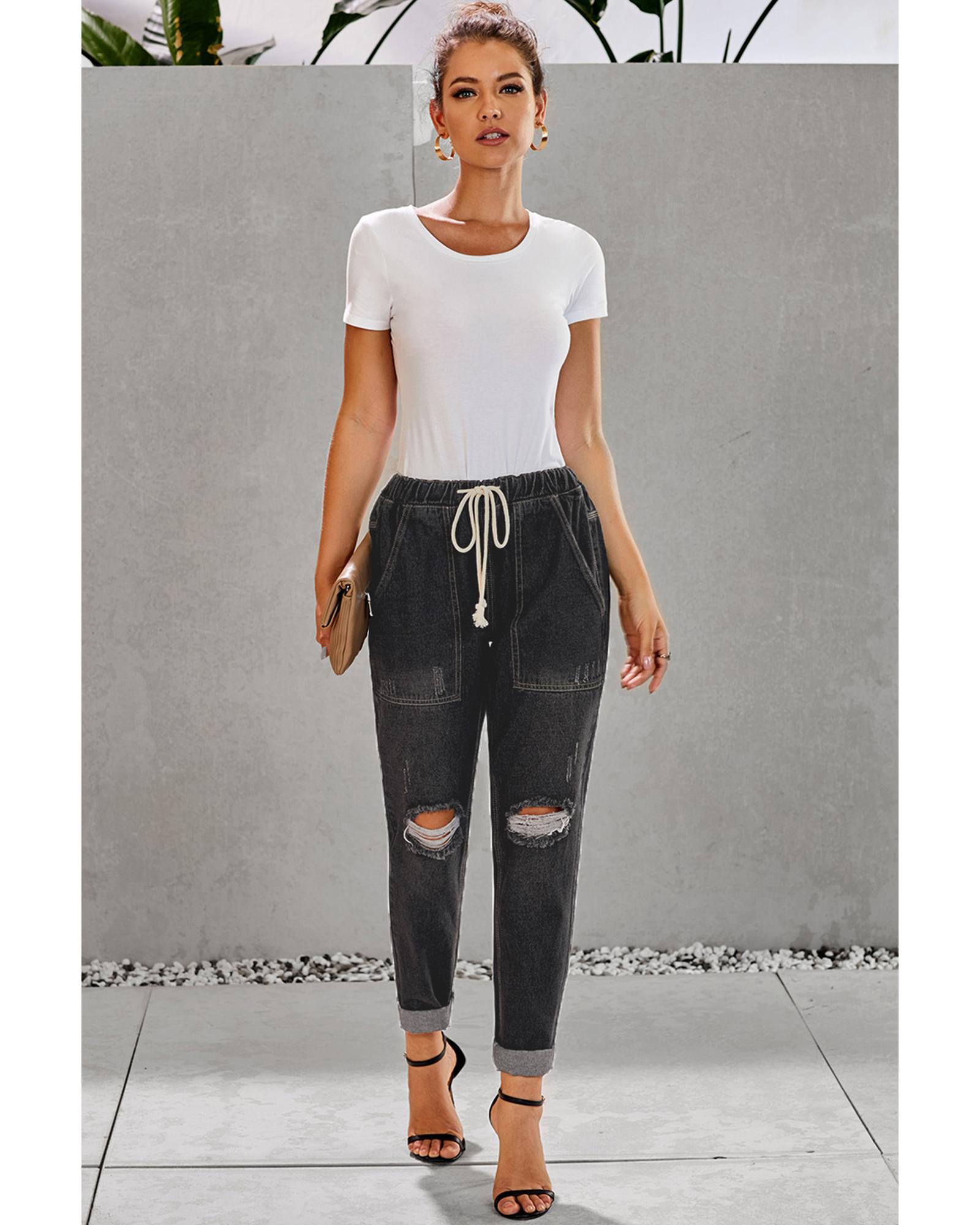 V539-AZEXDC786209-2-L-202508262245-00 Azura Exchange Distressed Denim Jogger with Pocket Detail - L - Image 1