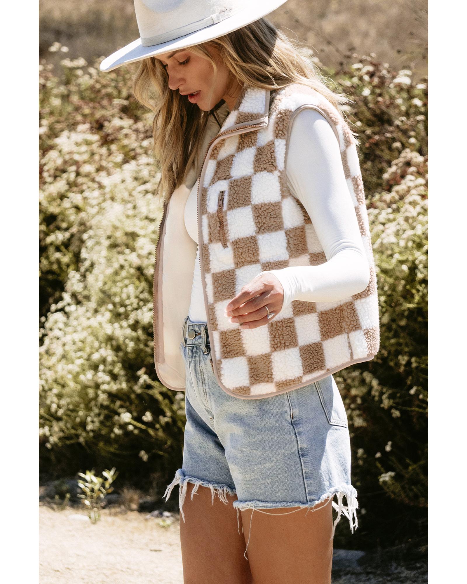 V539-AZEXDC853376-P1622-S-202506151425-00 Khaki Checkered Sherpa Collared Jacket Vest - S - Image 1