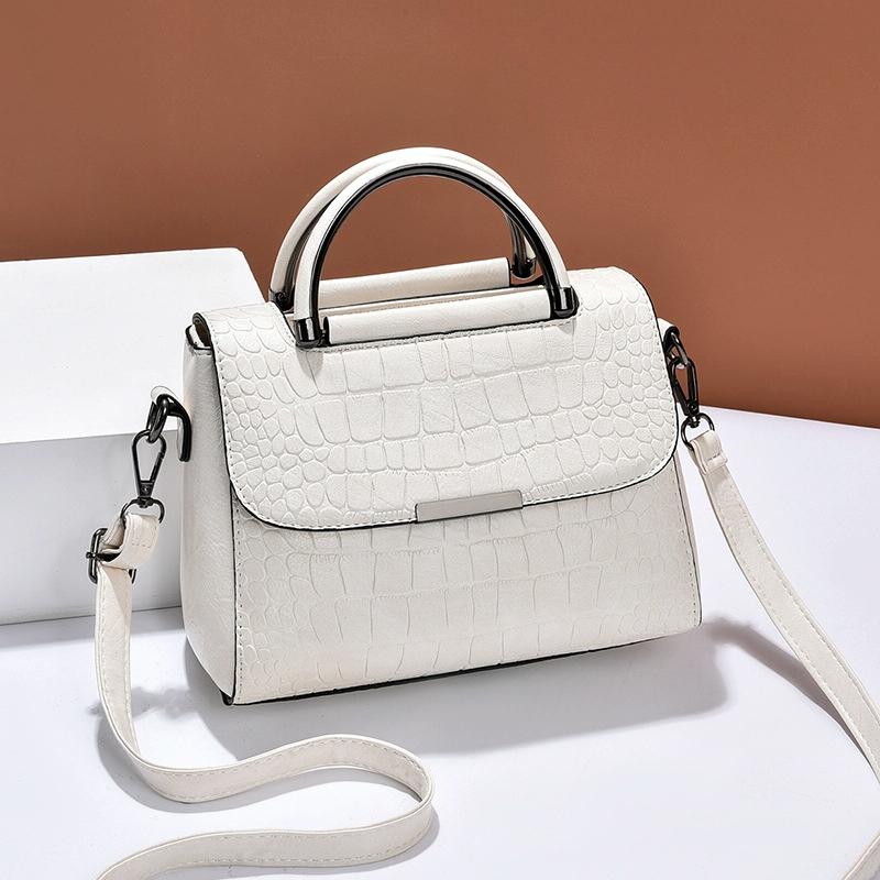 V562-A1058232060DBT-202504251642-00 Stylish Single Shoulder Bag for Women - White - Image 1