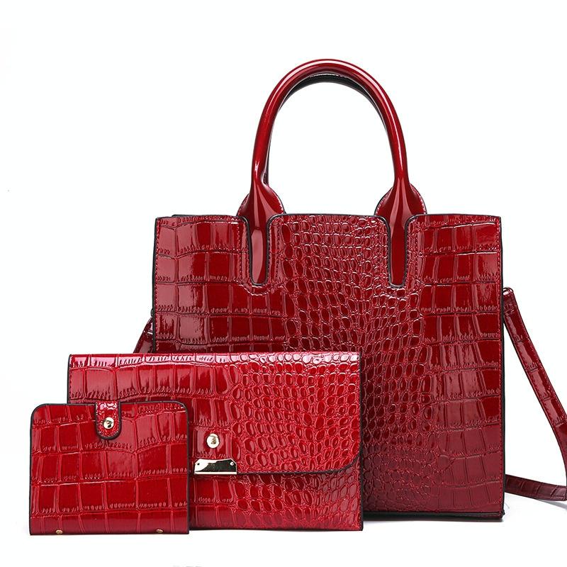 V562-A1061024060DBT-202504251536-00 Versatile Crocodile Pattern Shoulder Bag for Women - 3-in-1 Design - Red - Image 1