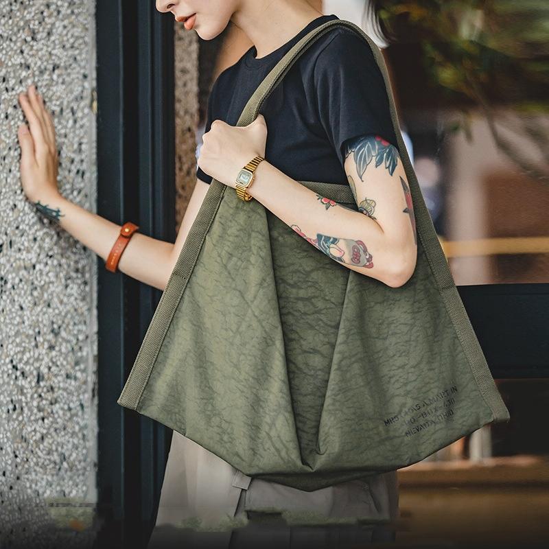 V562-A1085803060DBT-202504251522-00 Waterproof Nylon Handbag - Large Capacity Army Green - Image 1