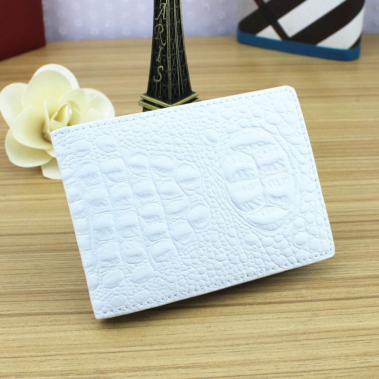 V562-C1055000950DBT-202503281932-00 Universal Crocodile Pattern Driver License Cover With Card Slot - White - Image 1