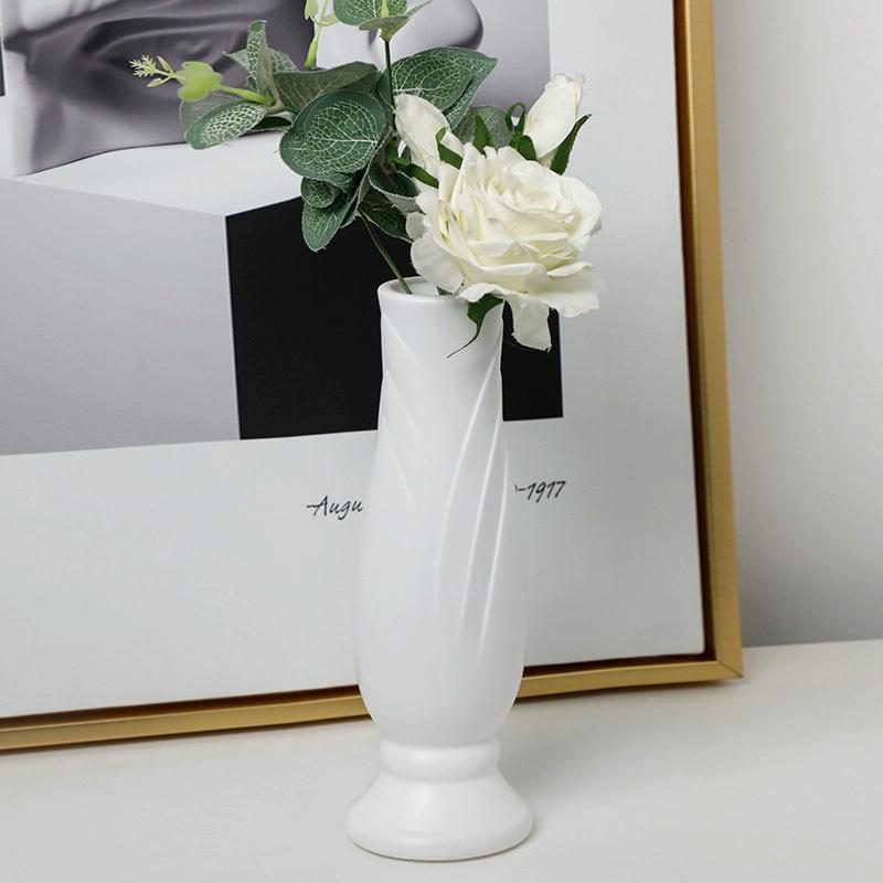V562-C1090593060DBT-202503041626-00 Imitation Porcelain Petal Vase for Drop-proof Home Decor - White - Image 1