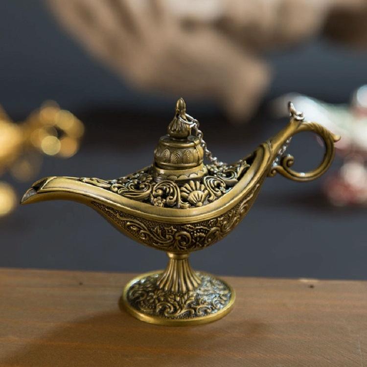 V562-D1047980910DBT-202503041641-00 Metal Aladdin Magic Lamp Aromatherapy Home Decor Gift - Bronze - Image 1