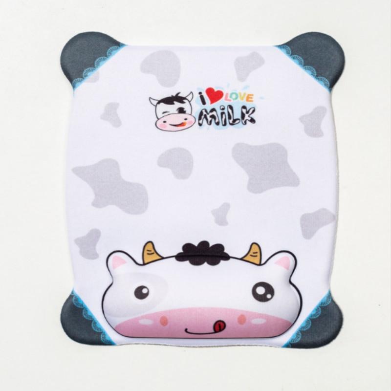 V562-E100733150DBT-202505261220-00 Cartoon Silicone Mouse Pad Wristband - Cow - Image 1