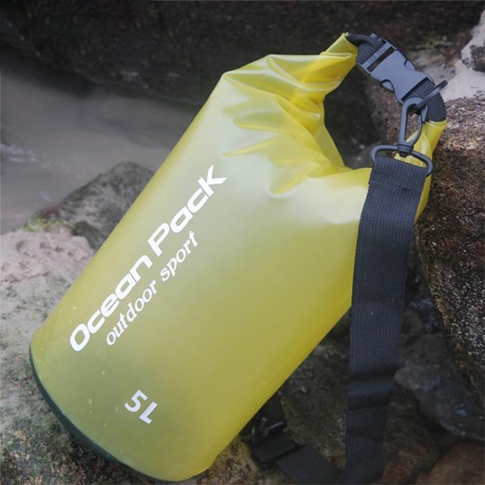 V562-Y5685GO-202503032030-00 Waterproof Single Shoulder Dry Bag Outdoor Pvc Barrel Dry Sack Capacity Under 50L - Yellow - Image 1