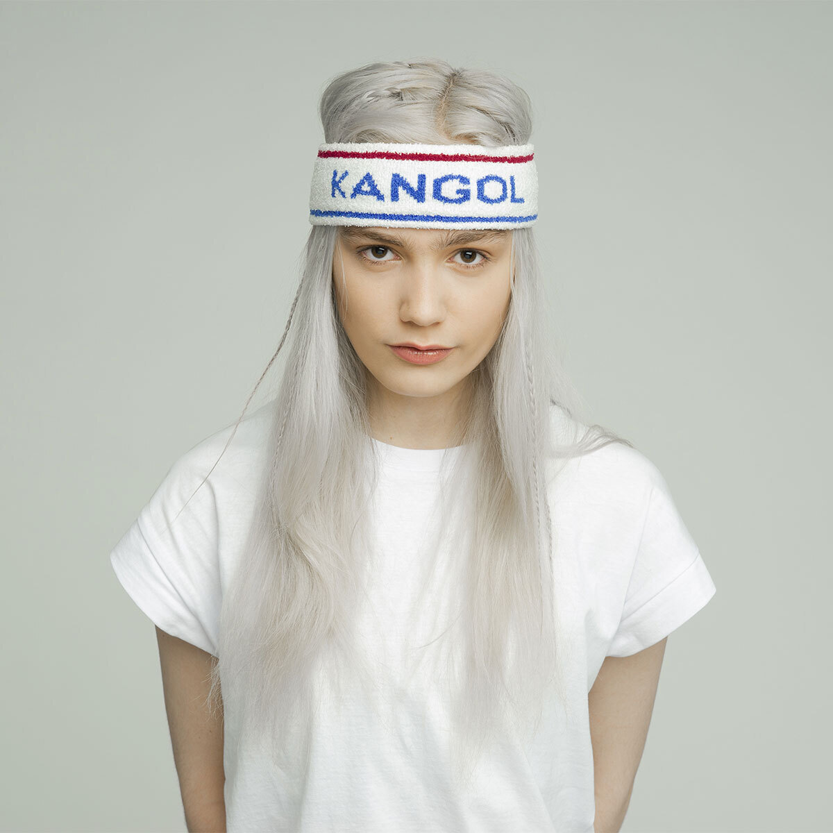 V563-K3302ST-WC130-1SZ-202506020832-00 Kangol Bermuda Stripe Headband Stretch Sweatband - White/Ciano - One Size - Image 1