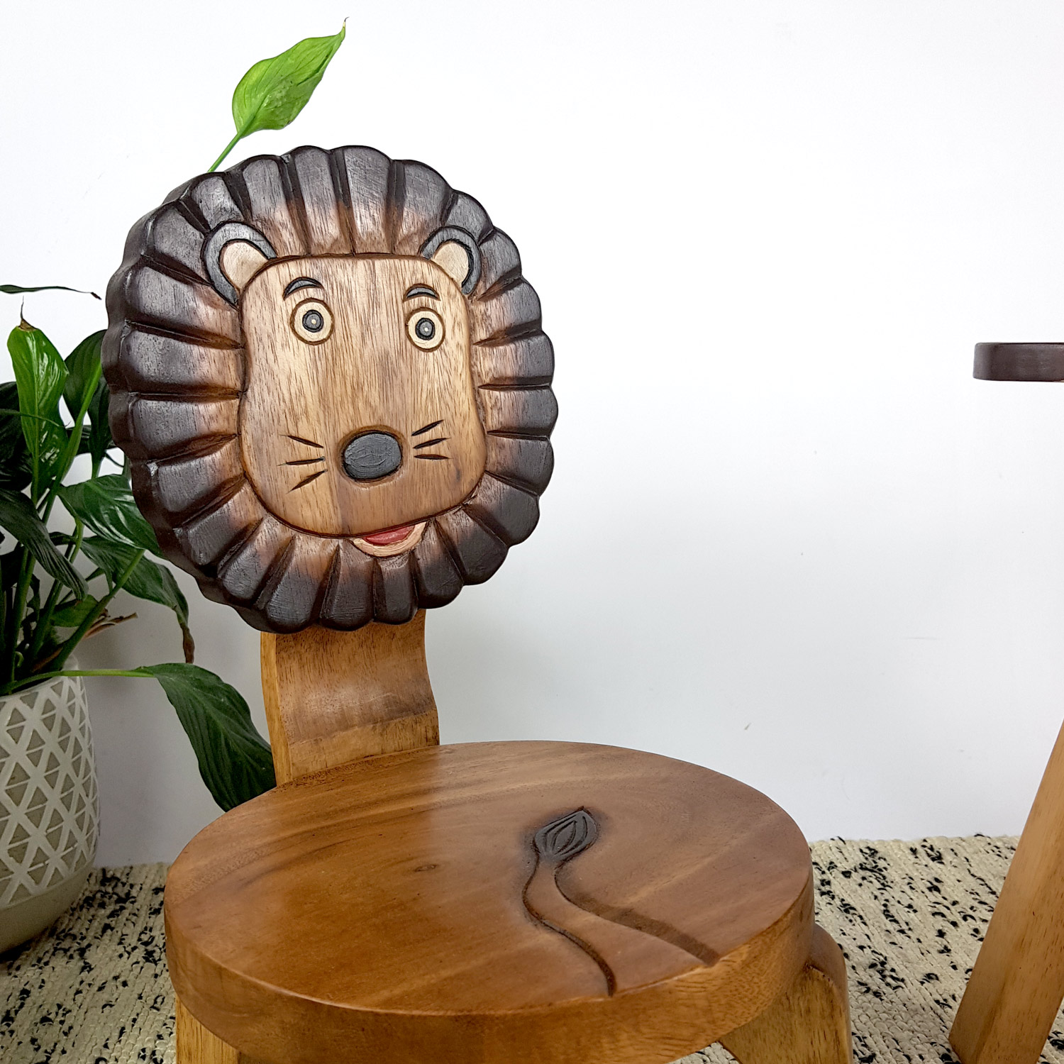 V574-PLANETCHAIRLION-131547-00 Kids Wooden Chair Lion - Image 1