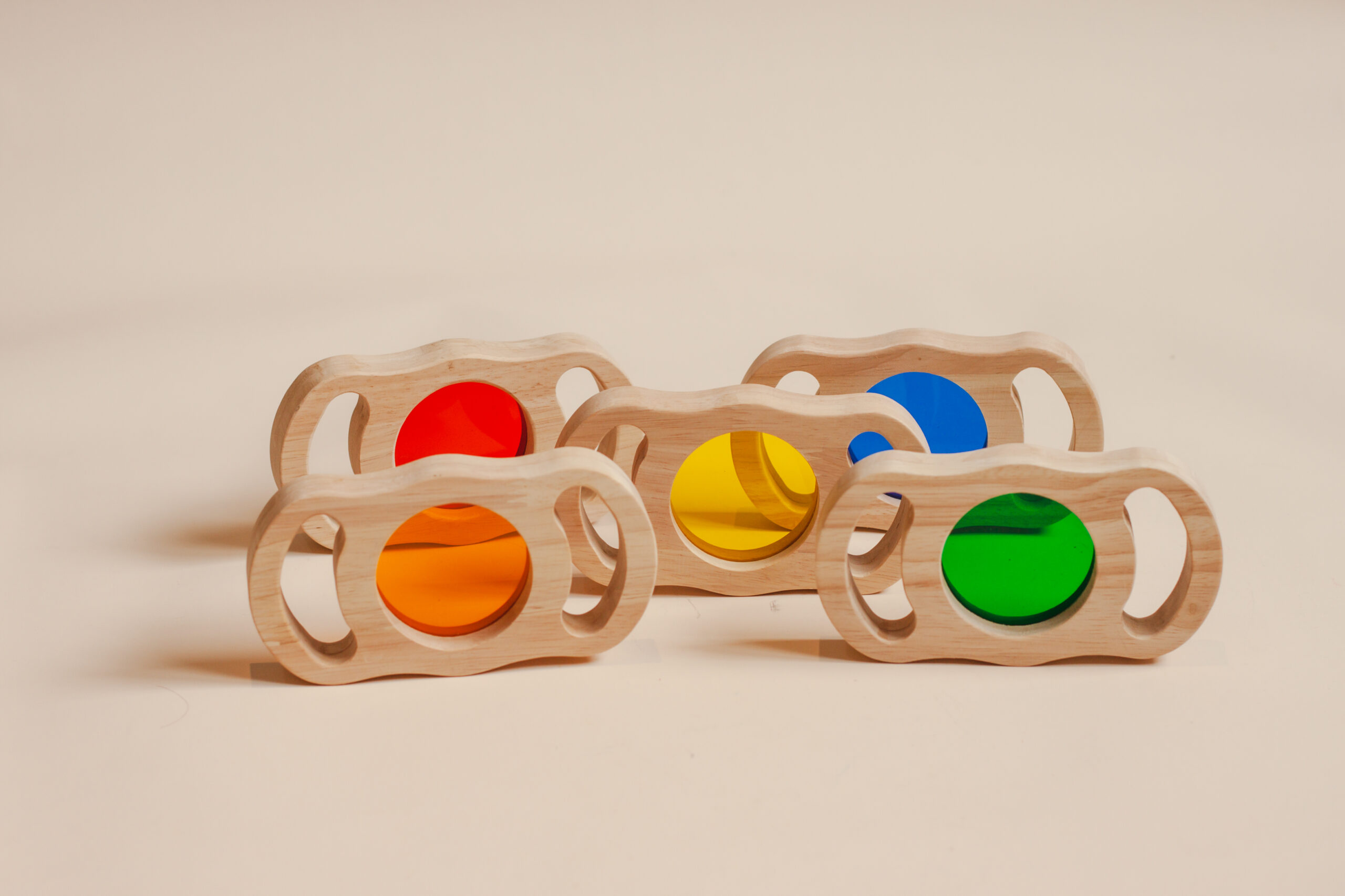 V59-373-202503201041-00 See through colored blocks with handles - Image 1