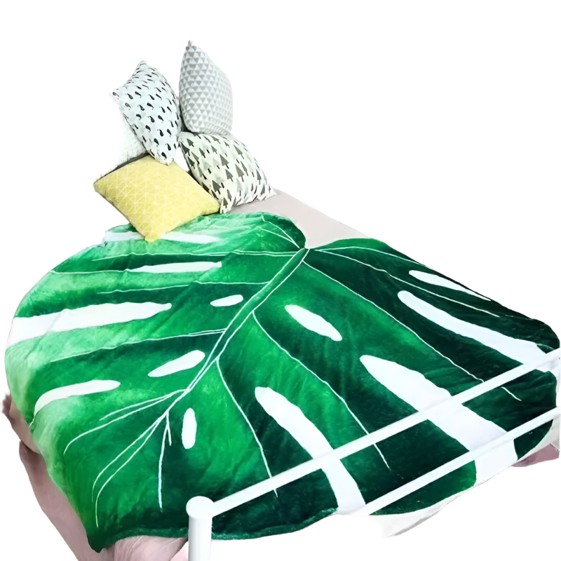 V728-1005005077127867-GREEN-LEAF-PATTERN-D-150X200CM-190568-00 NNEOBA Green Leaf-Shaped Flannel Blanket - Image 1