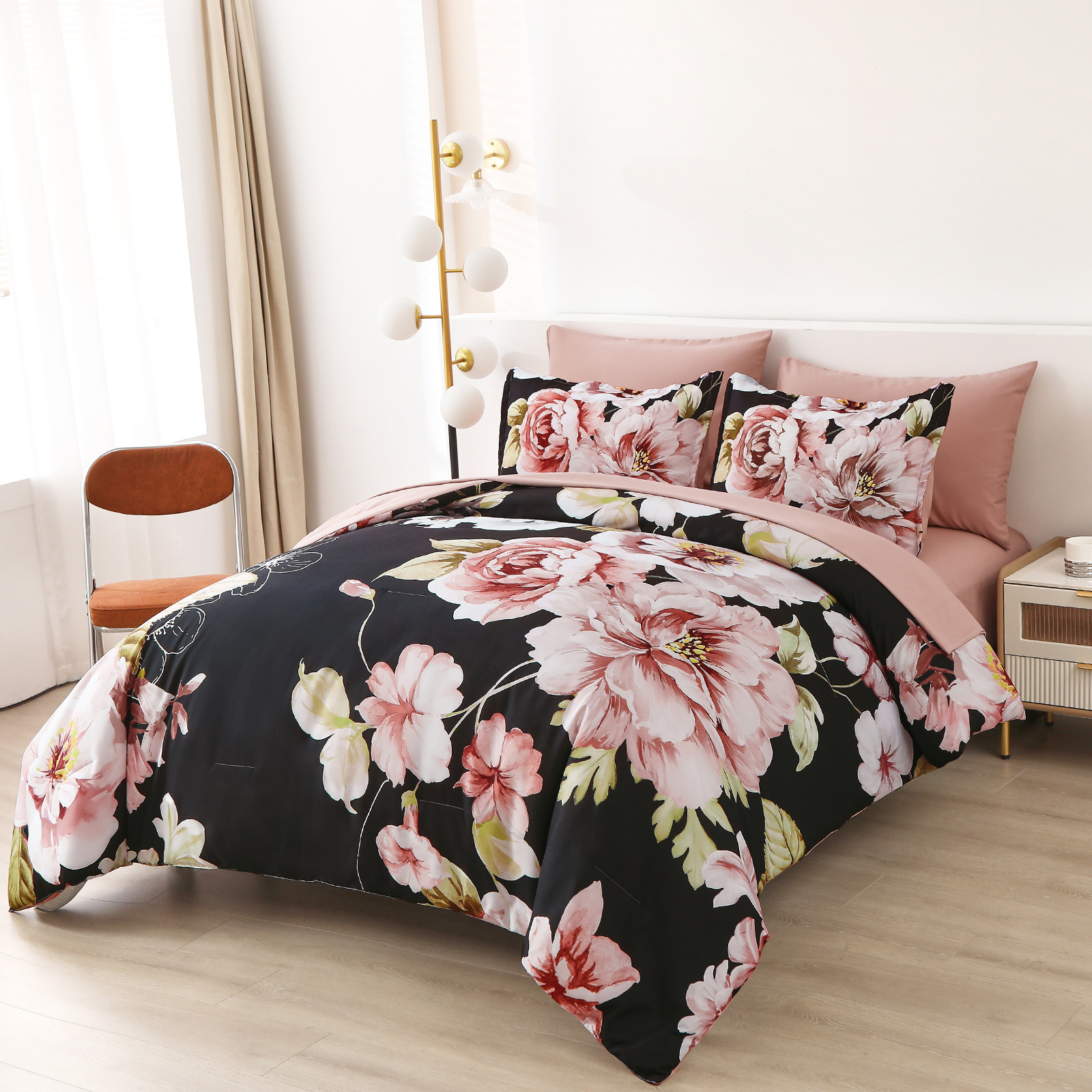 V745-MAB010933AJ3-191339-00 Soft Warm Floral Comforter Set, King Size, Ultra-Plush Bedding with Pillowcases - Image 1