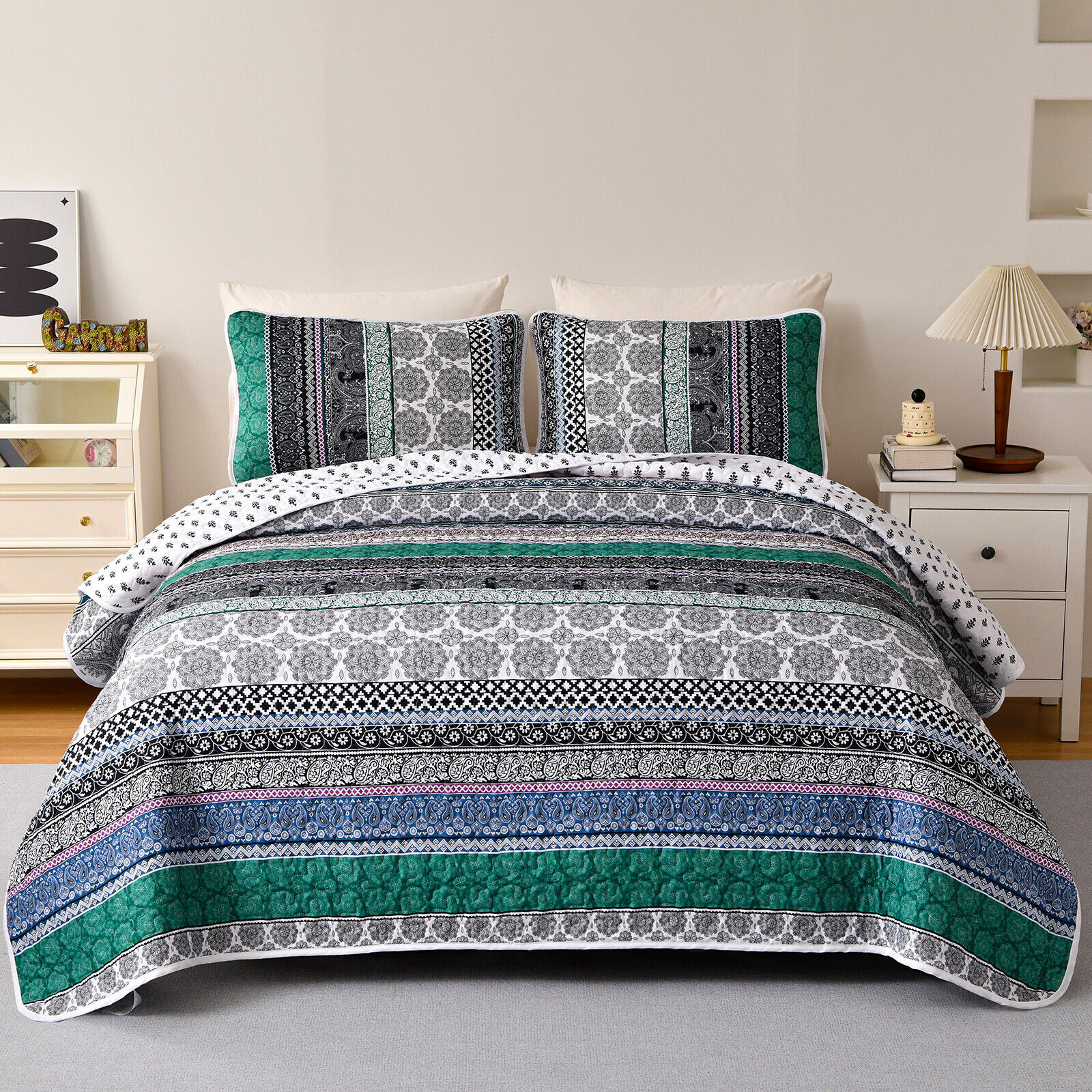 V745-MAC080340Q13U-218260-00 Romantic Blush green grey 3 Pc Bedspread & Pillow Cover Set - Image 1