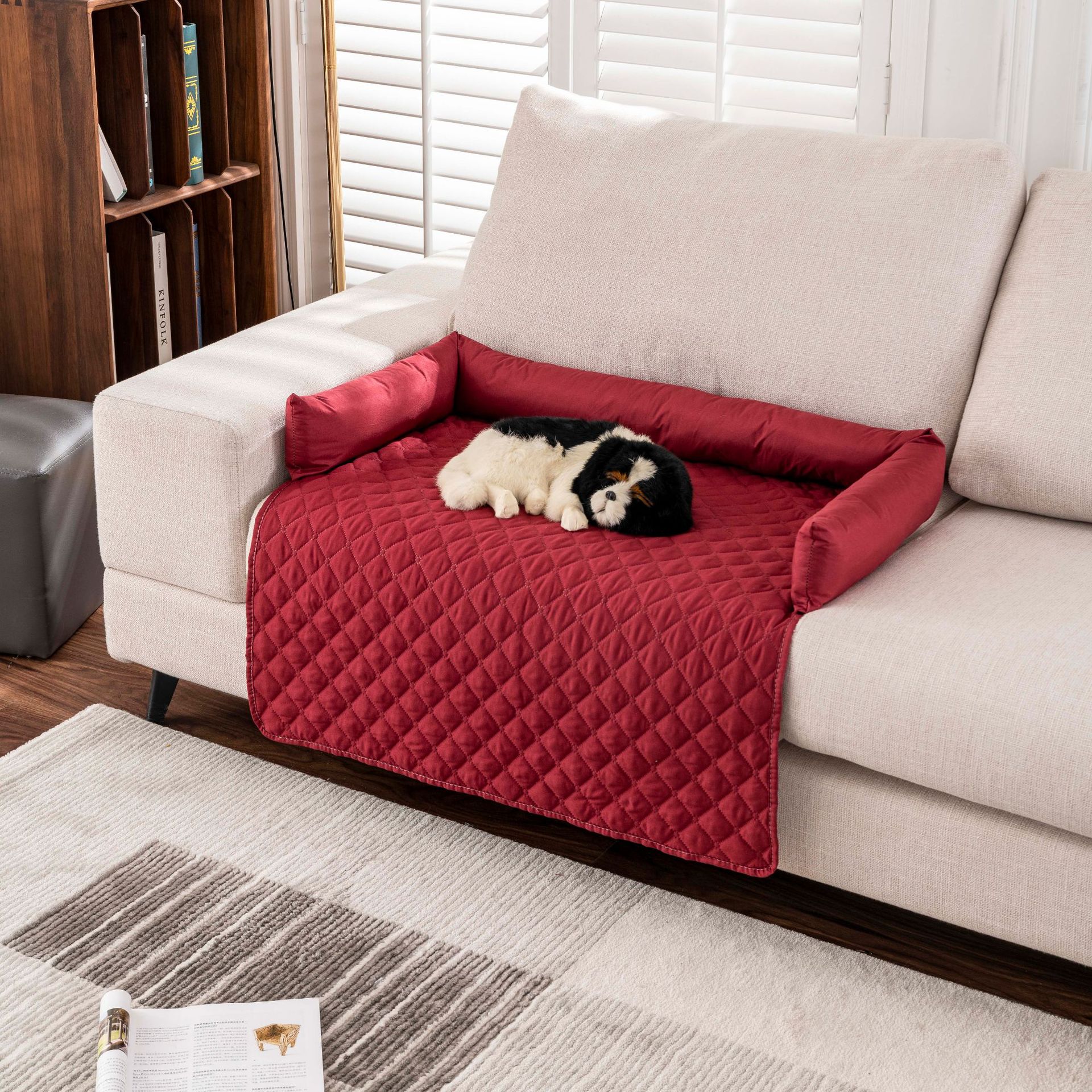 V888-ELOSUNG10059-203176-00 Waterproof Pet Mat for Sofa, Car & Bed 90*135cm - Image 1