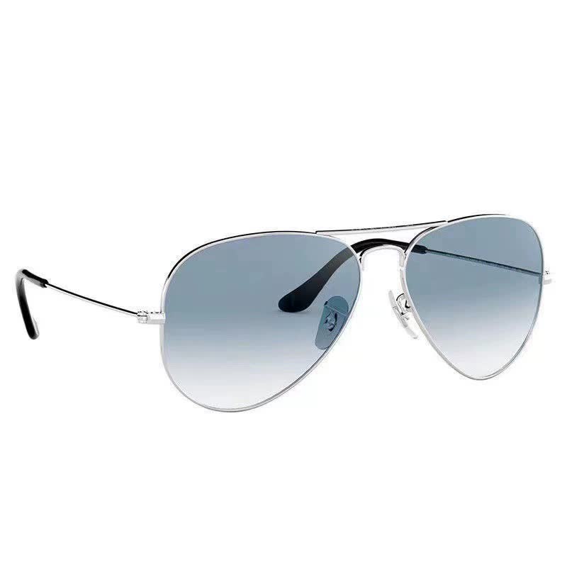 V888-ELOSUNG16151-215364-00 Silver Classic Aviator Sunglasses - UV400 Protection with Metal Frame - Image 1