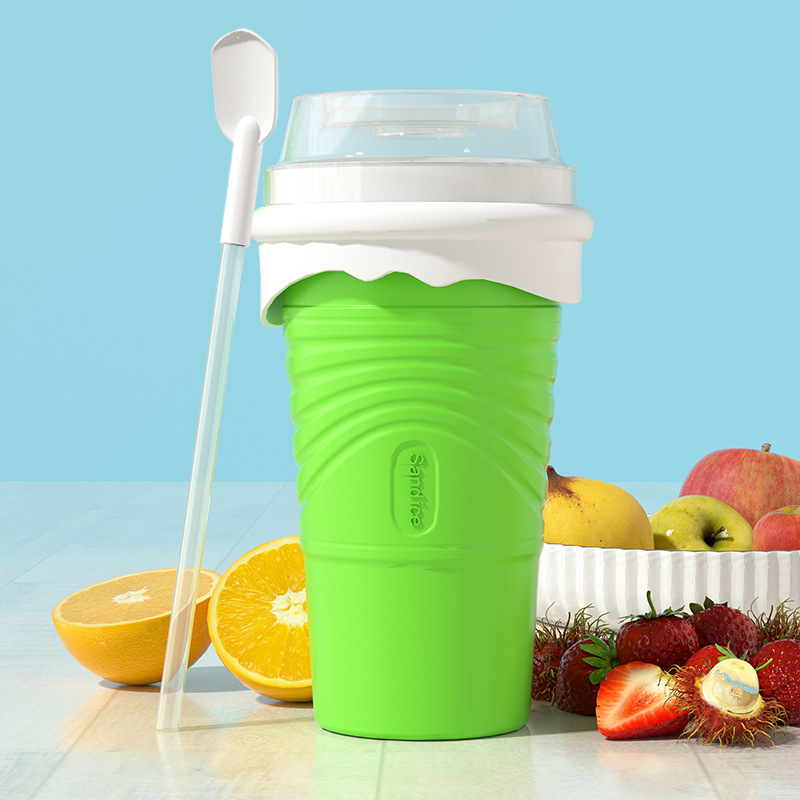 V888-ELOSUNG18274-202505231333-00 Green Cool Summer Slushie Cup - 500ml Quick-Freeze Smoothie Maker with Straw - Image 1