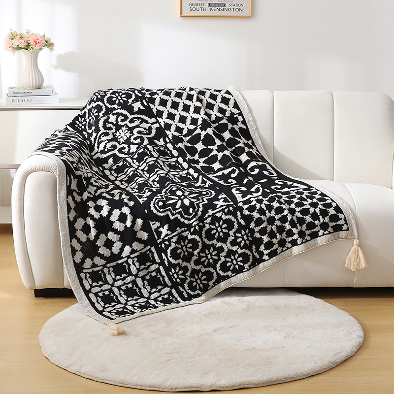 V888-ELOSUNG18281-202505231220-00 Bohemian Style Sofa Throw Blanket - Black Soft Faux Cashmere, 130x170cm (850g) for Office Naps & AC Cover - Image 1