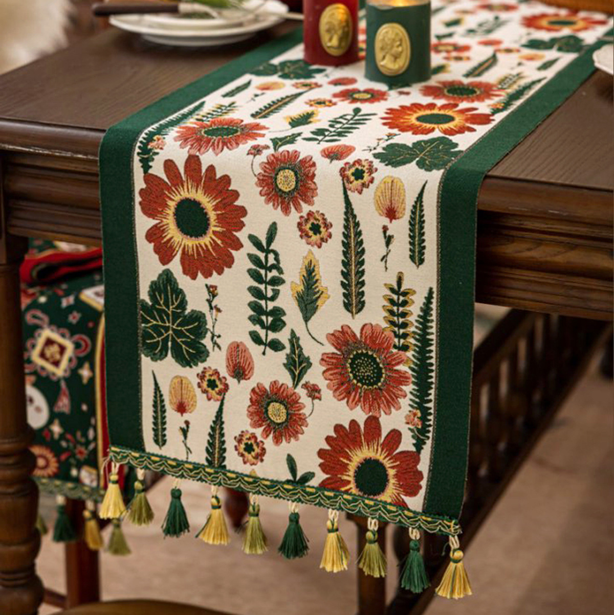 V888-ELOSUNG23167-202503251628-00 35x280cm Green Pastoral Table Runner - Spring Floral Oil Painting Style with Tassels - Image 1