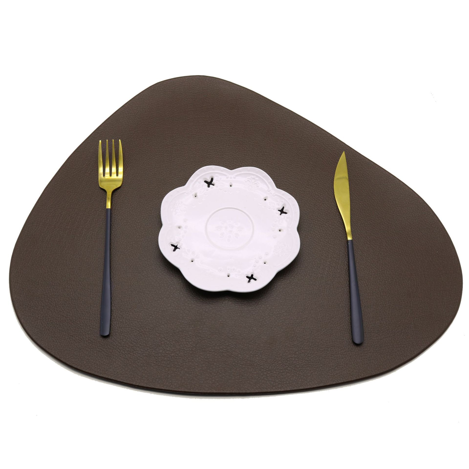 V888-ELOSUNG23585-202504031741-00 4 Pcs Coffee Nordic-Style PVC Leather Placemats Set of 4 - Waterproof, Heat-Resistant, and Oil-Proof Triangular Table Mats - Image 1