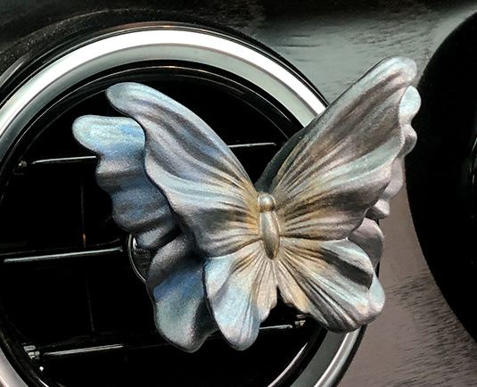 V888-ELOSUNG24965-202504231902-00 Quicksand Gold Butterfly Set of 3 Butterfly Car Air Vent Clips - Decorative Scent Diffuser Ornaments - Image 1