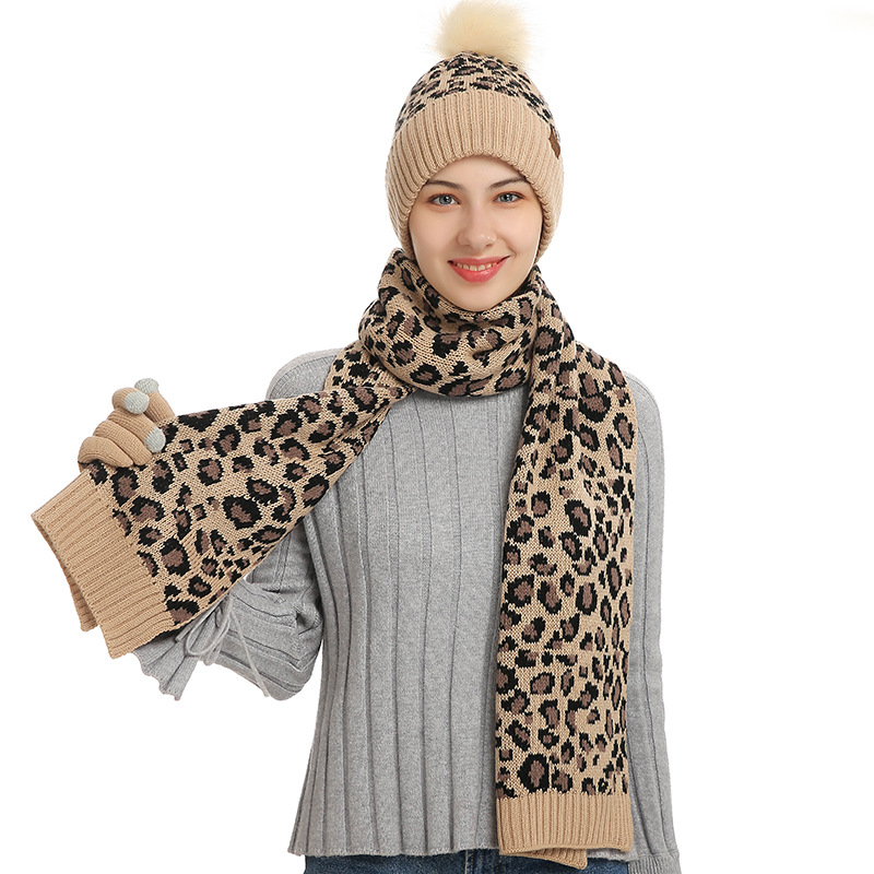 V888-ELOSUNG28183-202504281617-00 Beige Women's Leopard Print Winter Warm Knit Set - 3 Piece Fleece Lined Hat, Scarf & Gloves - Image 1