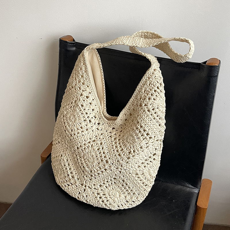 V888-ELOSUNG28480-202505131706-00 Beige Flower-Patterned Cotton Crochet Tote Bag - Beach and Commute Essential - Image 1