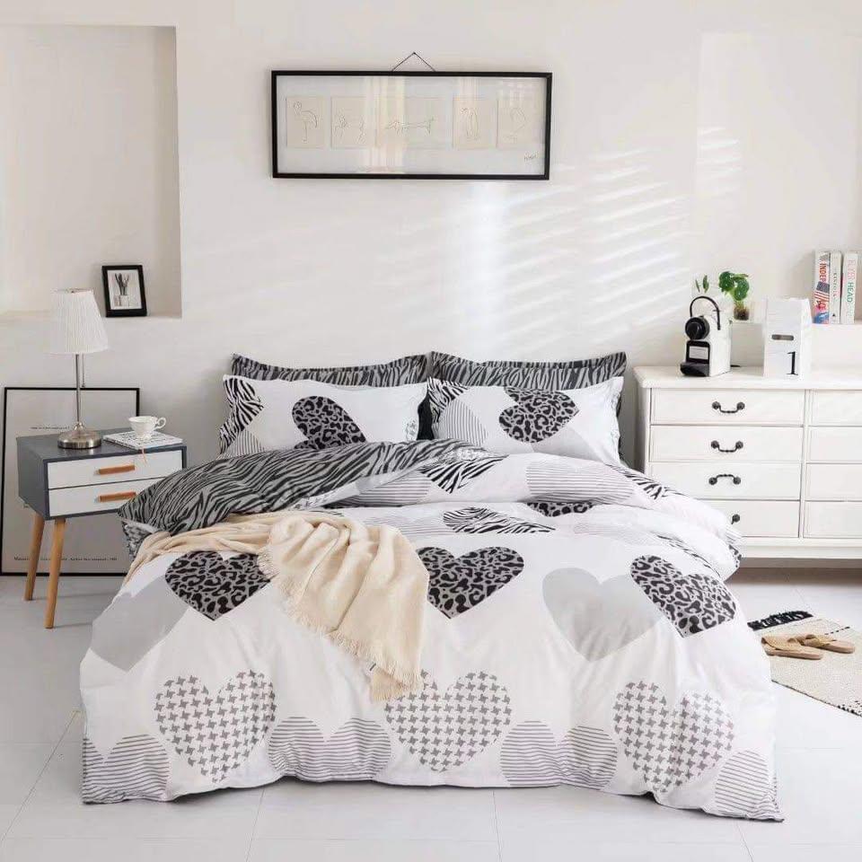 V535-QC-TWIN-HEARTS-S-202508221310-00 Dreamfields - Twin Hearts Quilt Cover Set - (2pcs, Single Size) - Image 1